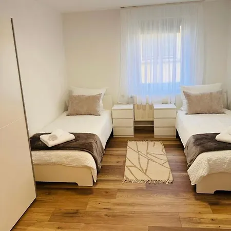 아파트 Moderne Stadtwohnung Mit Stil 투틀링겐